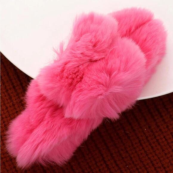 Barbie‎ faux fur claw clip - Picture 2 of 4